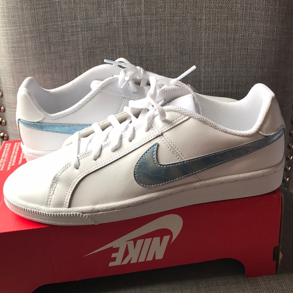 NIKE COURT ROYALE CLASSIC WOMENS SHOES WHITE - Picture 3 of 8